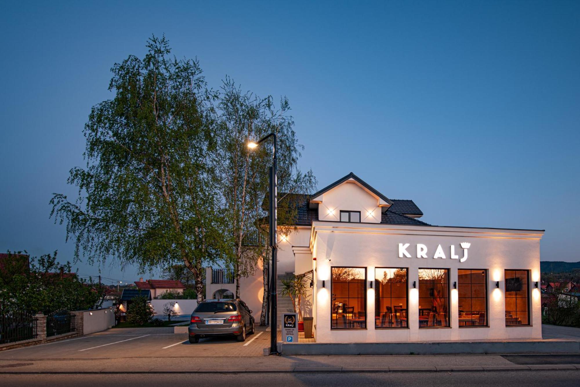 Hotel Kralj Kraljevo Bagian luar foto