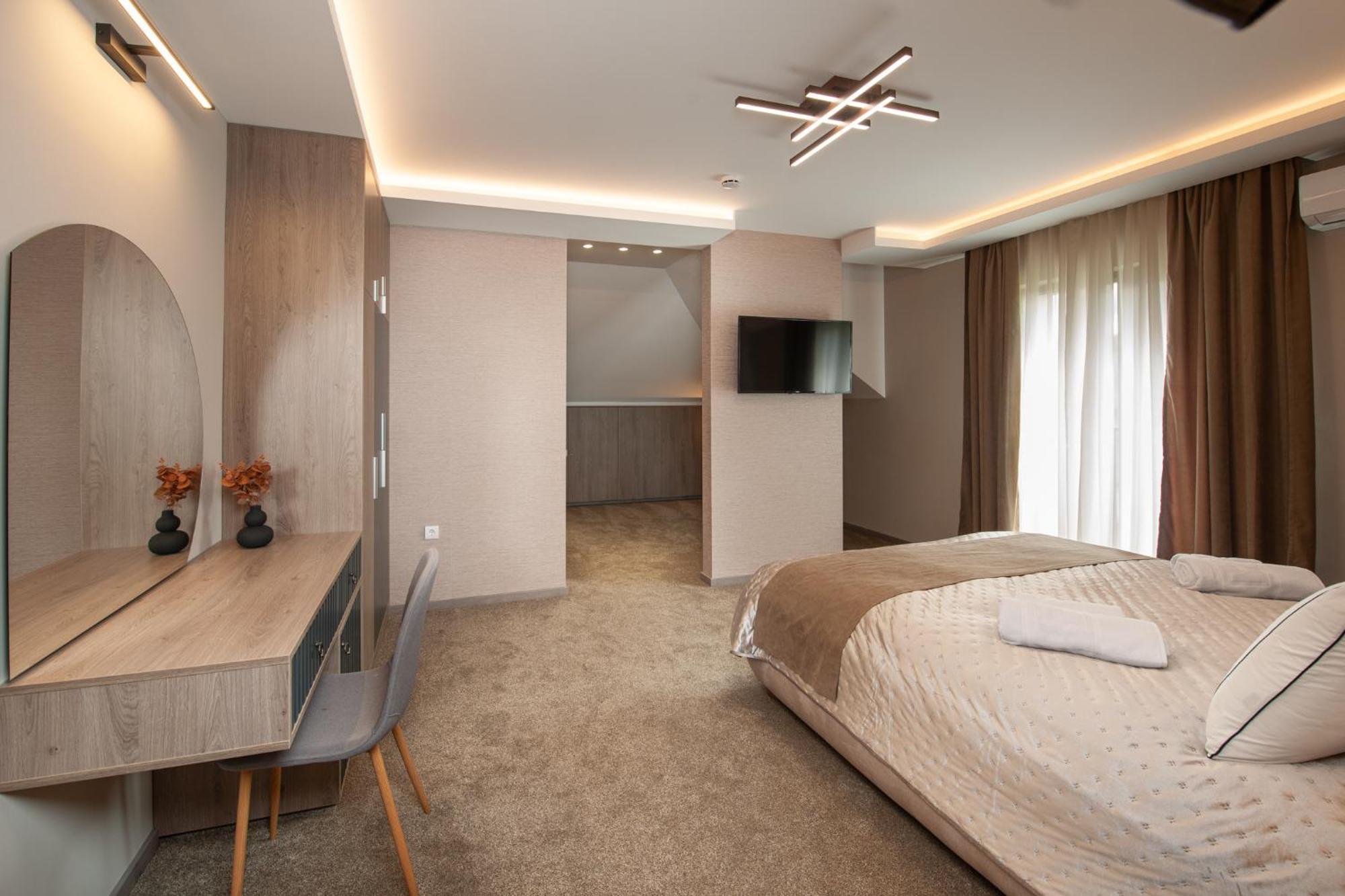 Hotel Kralj Kraljevo Ruang foto