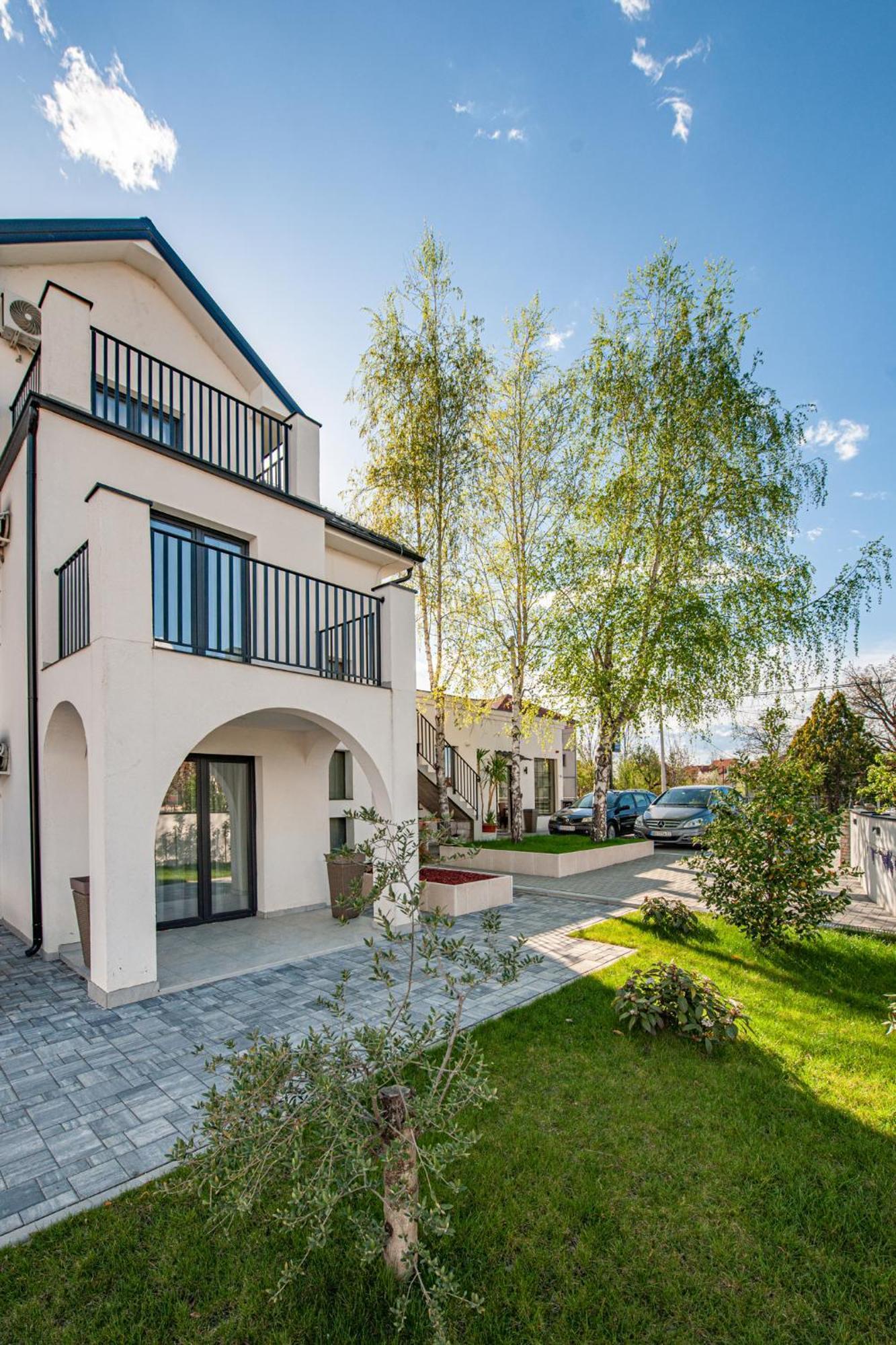 Hotel Kralj Kraljevo Bagian luar foto