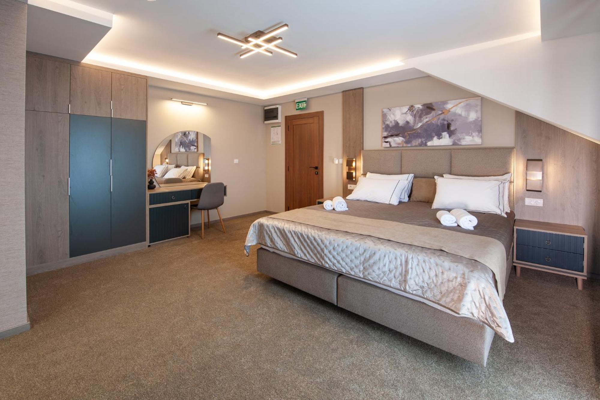 Hotel Kralj Kraljevo Bagian luar foto